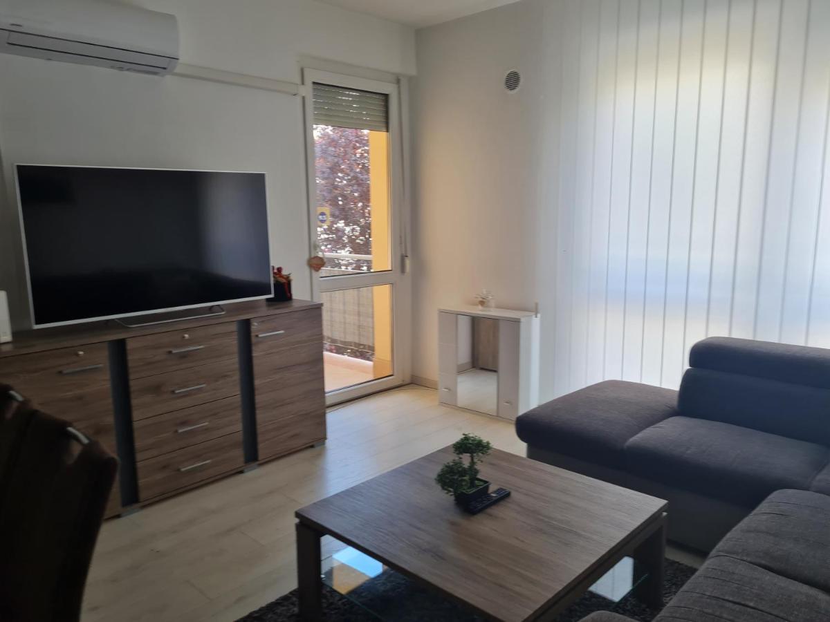 Urban Apartman Miskolc Exterior foto